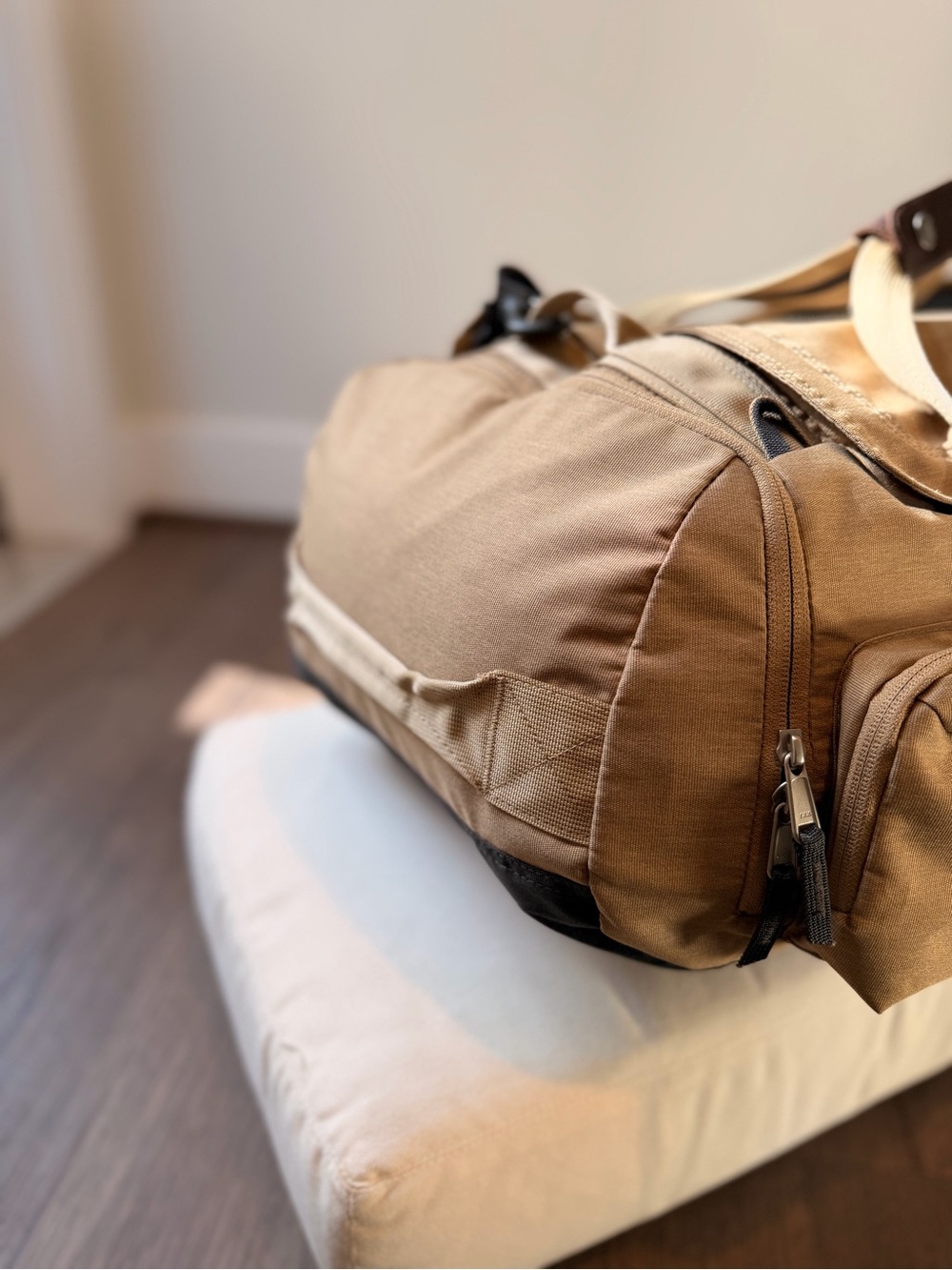 The North Face Berkeley Duffel Bag - Khaki - Picture 6 of 7